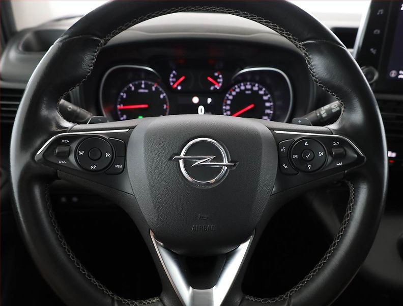 Opel Combo (2020) Enjoy 1.2 Turbo, 5Míst, ČR - fotka 8 z 18