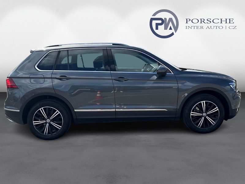 Volkswagen Tiguan 2.0 TSI DSG Highline 4Motion 1 - fotka 7 z 30