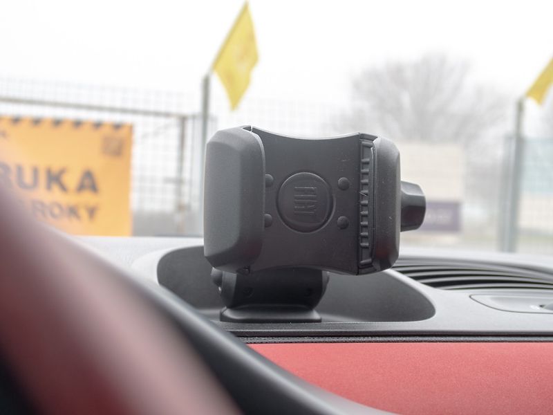 Fiat 500L (2013) 0.9T 77KW – KLIMA - fotka 21 z 44