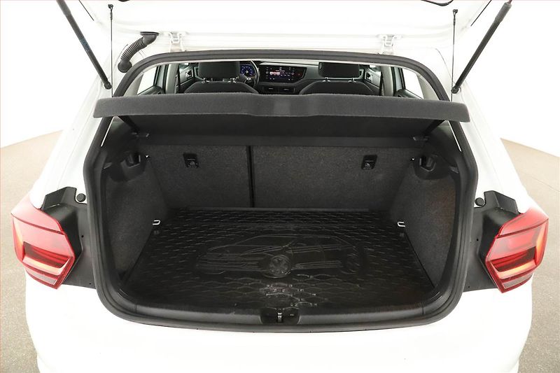 Volkswagen Polo (2018) 1.0 TSI, Tempomat - fotka 10 z 14