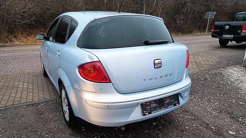Seat Toledo (2006) 2.0 103kw  - fotka 29 z 31