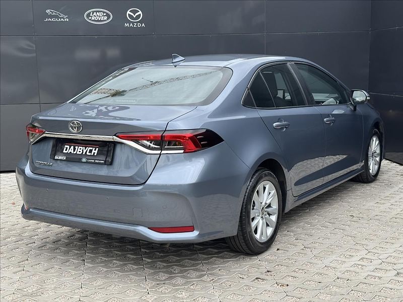 Toyota Corolla 1,5 VVT-i Comfort Tech ZÁRUKA - fotka 7 z 29