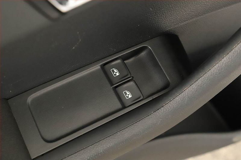 Škoda Fabia (2022) Ambition 1.0 TSI, ČR,1.maj - fotka 16 z 16