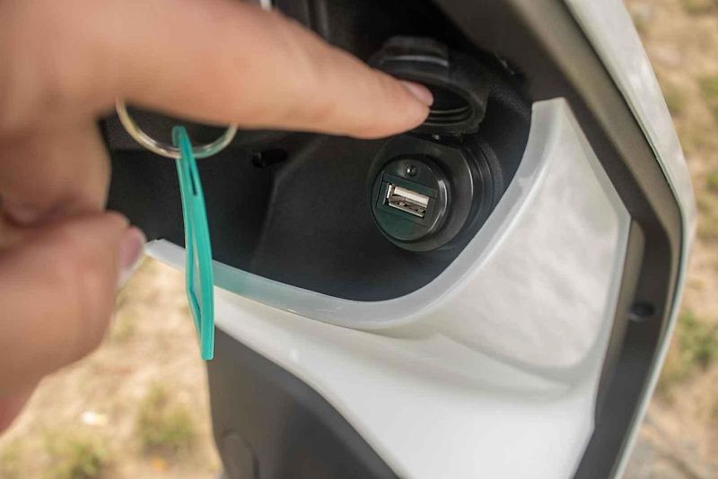 test elektroskútr Honda EM1 e: