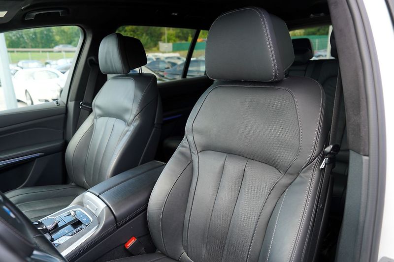 BMW X7 40d xDrive/Mpaket/AT9/22/340PS - fotka 30 z 50