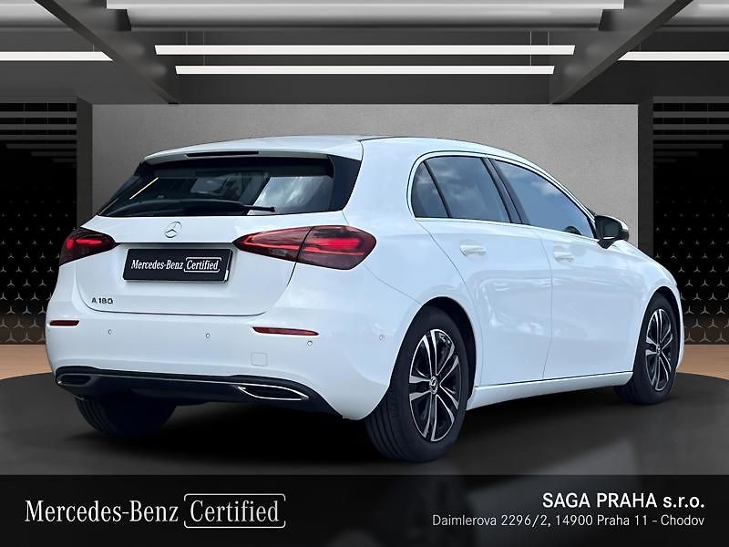 Mercedes-Benz Třídy A A-Třída 180 - fotka 4 z 18