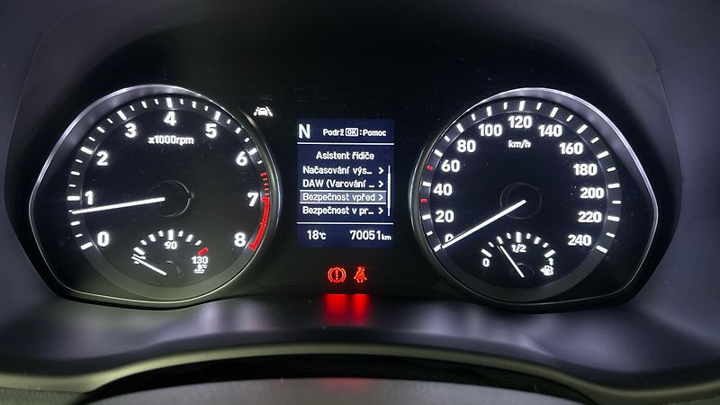 Hyundai i30 1.5 T-GDI Smart Kombi - fotka 22 z 23