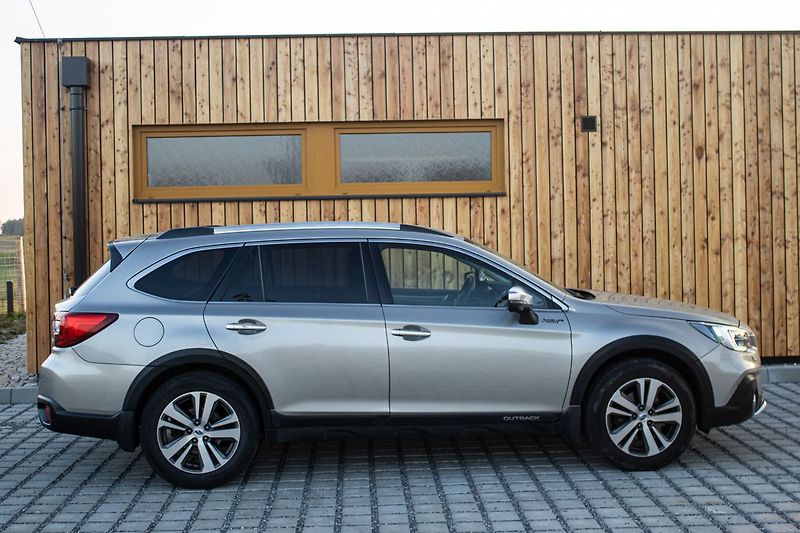Subaru Outback - fotka 4 z 44