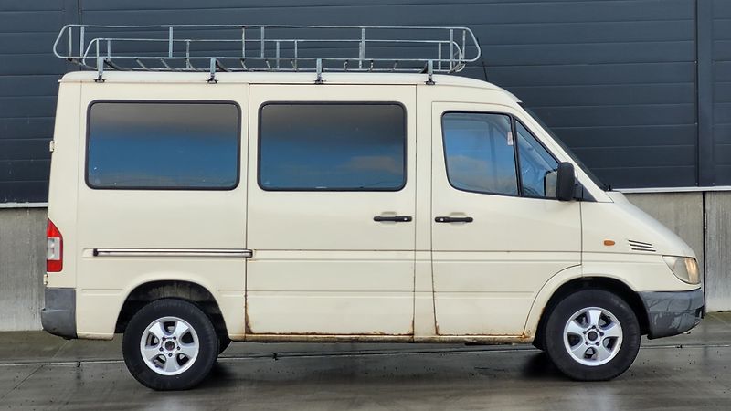 Mercedes-Benz Sprinter (2002) 2,7 CDI 115 KW 9 MÍST - fotka 8 z 16