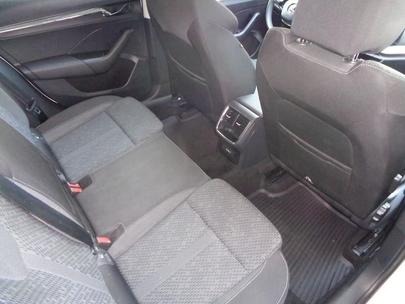 Škoda Octavia Combi IV 2.0 TDI DSG STYLE  11 - fotka 24 z 29