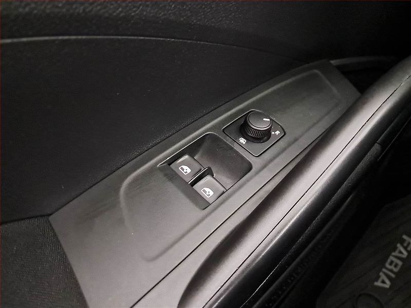 Škoda Fabia (2022) Ambition 1.0, LPG, ČR,1.maj - fotka 15 z 15