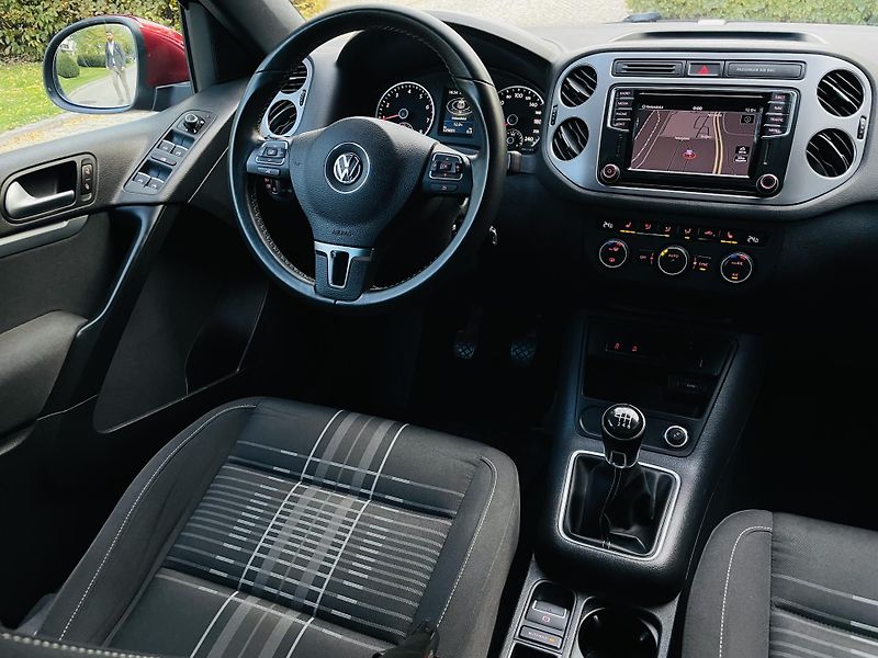 Volkswagen Tiguan 1.4TSI MAN VÝHŘEV TAŽNÉ KAMERA - fotka 24 z 43