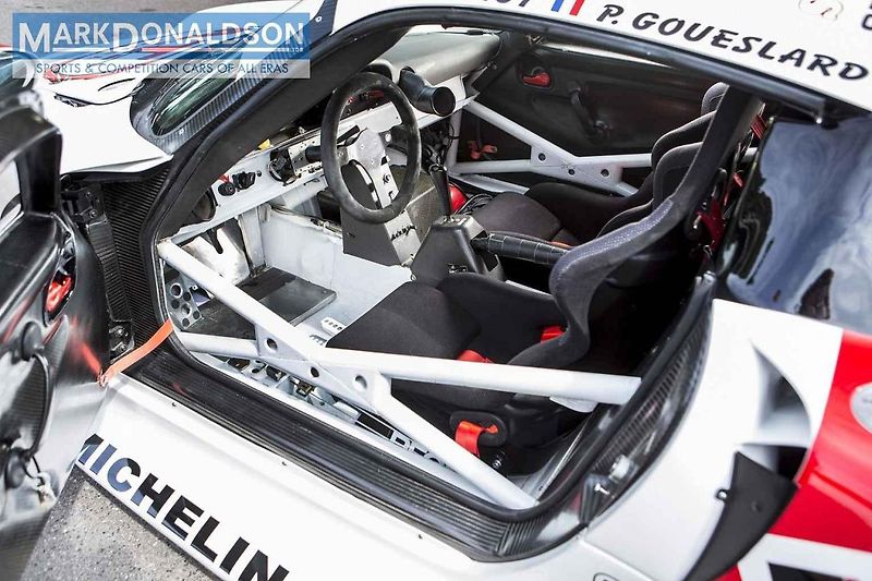 Porsche 993 GT1.