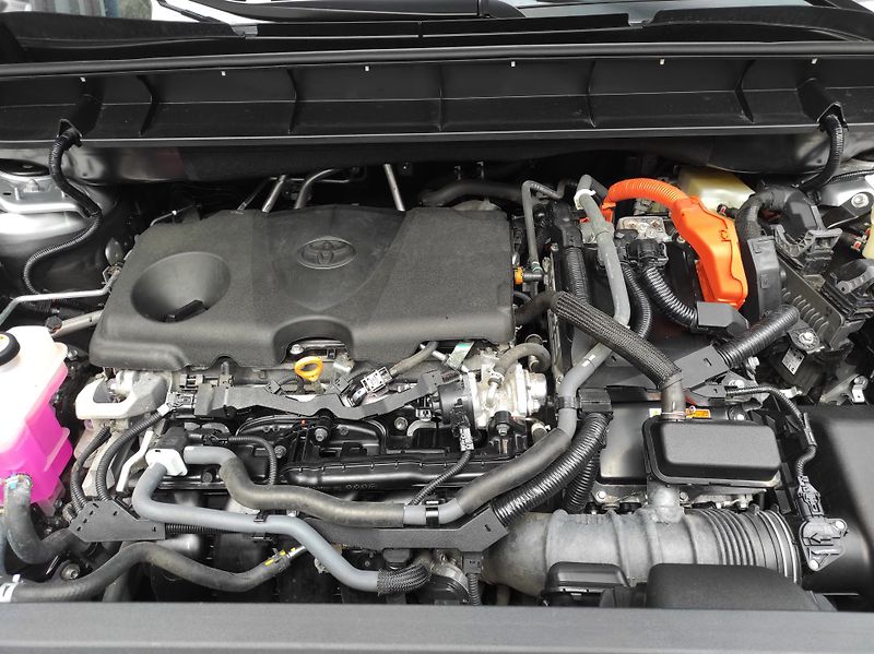 Toyota Highlander 2.5e-CVT HEV 7míst, AWD - fotka 43 z 59