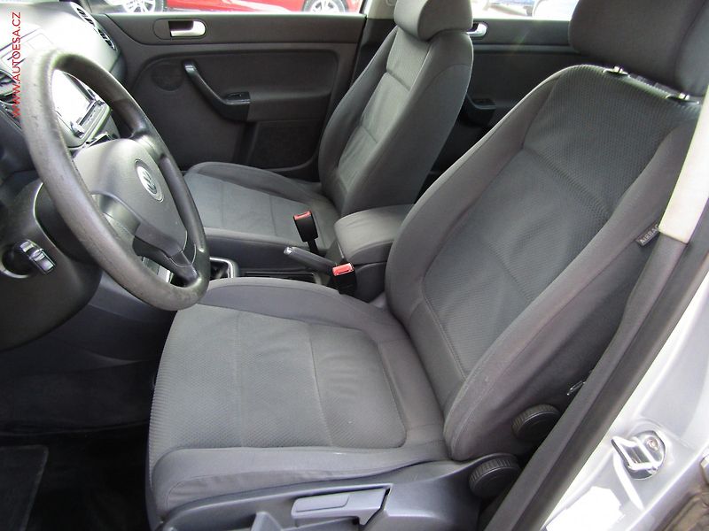 Volkswagen Golf Plus (2005) 1.9 TDi, AC, temp - fotka 9 z 15