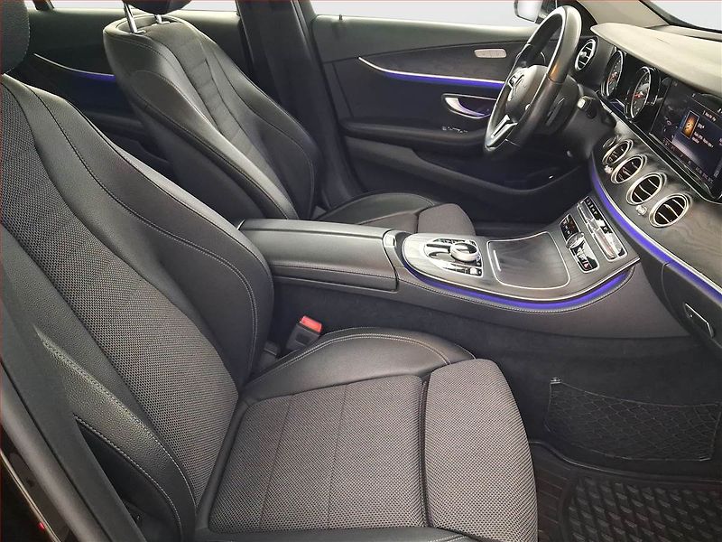 Mercedes-Benz Třídy E (2018) E 200 - fotka 9 z 23