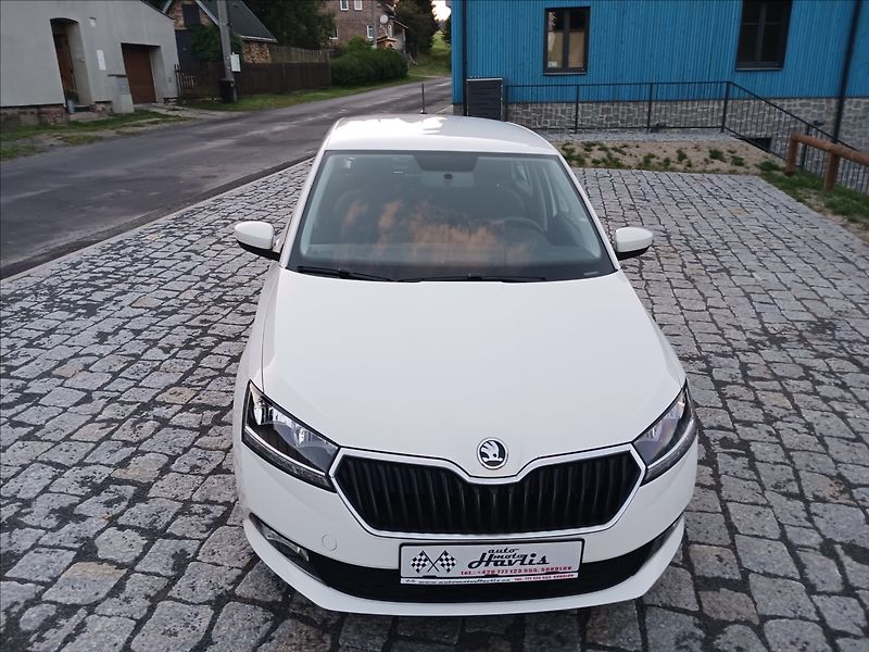 Škoda Fabia 1,0 III FC ACT, 1 Majitel - fotka 9 z 24