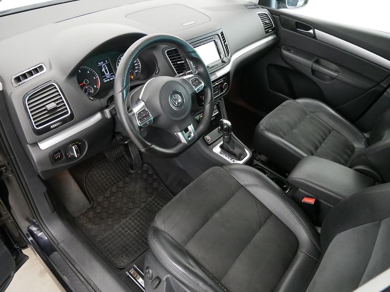 Volkswagen Sharan - fotka 13 z 25