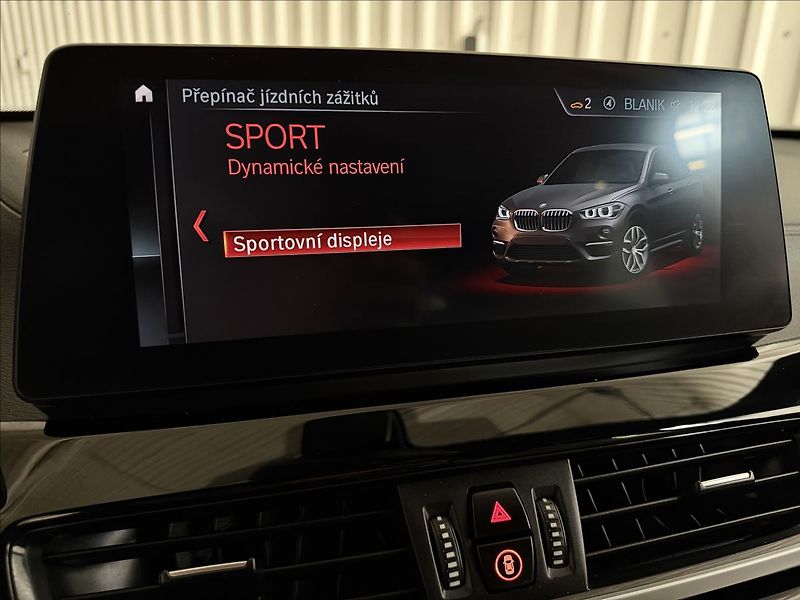 BMW X1 XDRIVE 25E M SPORT PANO 2XALU - fotka 29 z 48