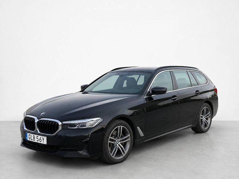 BMW Řada 5 530e xDrive Kamera AdTempomat - fotka 1 z 11