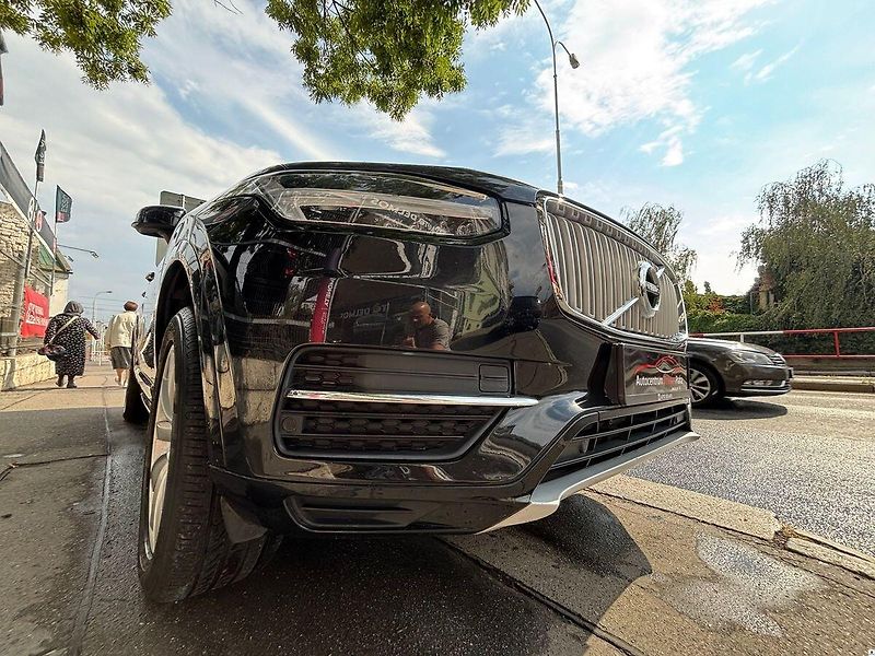 Volvo XC90 D5/2019/MOMENTUM.DPH.ZÁRUKA 12 - fotka 55 z 58