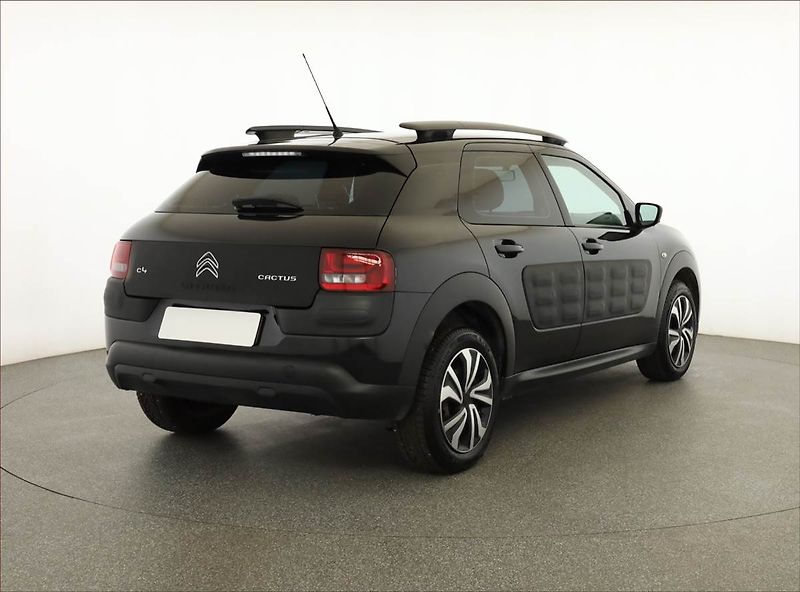Citroën C4 Cactus (2015) 1.2 PureTech, Tempomat - fotka 5 z 13