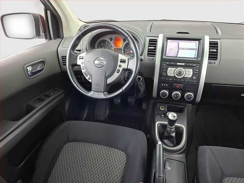 Nissan X-Trail (2008) 2.0 dCi, 4X4, nová STK, Tažné - fotka 7 z 15