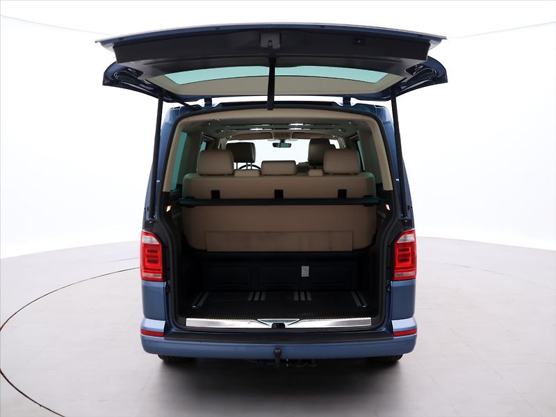 Volkswagen Multivan 2,0 TDI 4M DSG CZ Highline DPH - fotka 9 z 36