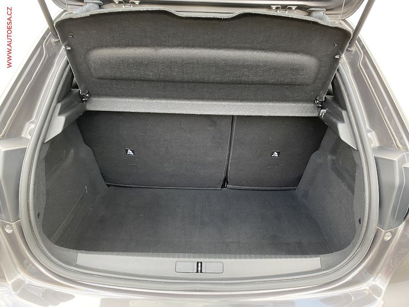 Peugeot 208 (2021) 1.2 PT, GT Line, AT - fotka 7 z 19