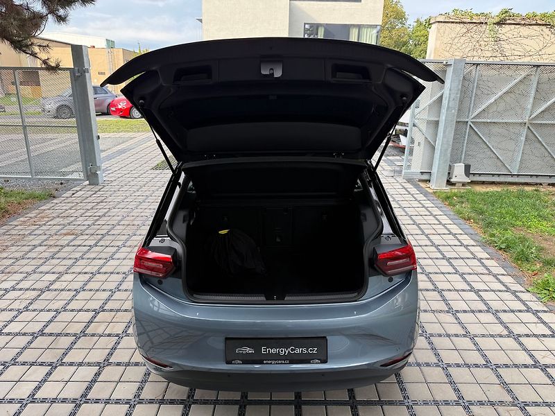 Volkswagen ID.3 PRO 150kW / Tažné / 62kWh / MA - fotka 38 z 42