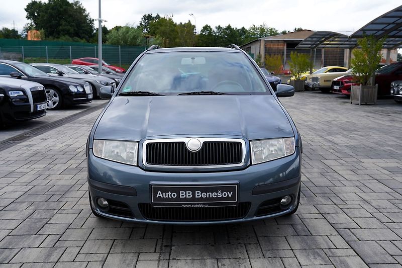 Škoda Fabia 1.4 16V Ambiente Combi 80PS - fotka 1 z 34