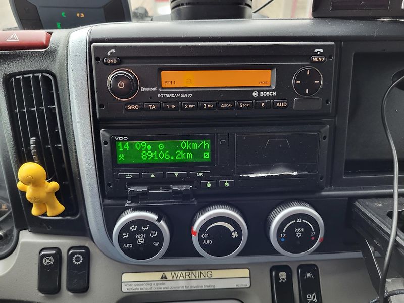 Mitsubishi Canter FUSO 3.0 BlueTEC automat - fotka 5 z 17