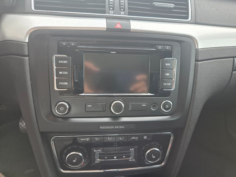 Škoda Superb (2015) 2.0 TDI DSG,Rozvody,TOP - fotka 11 z 24