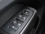 Volvo XC60 (2018) Momentum D4 AWD, 4X4,Automat - náhled 17