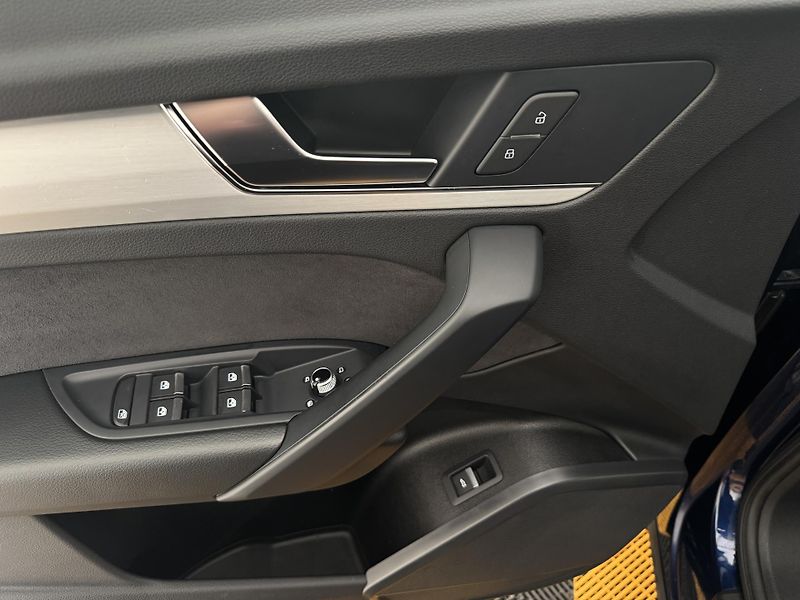 Audi Q5 SB*40tdi*ČR*DPH*S-Line*Vzduch* - fotka 10 z 42
