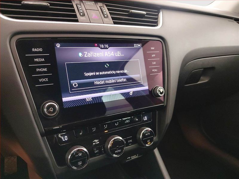 Škoda Octavia (2018) Style 2.0 TDI, Navi, Tempomat - fotka 12 z 20