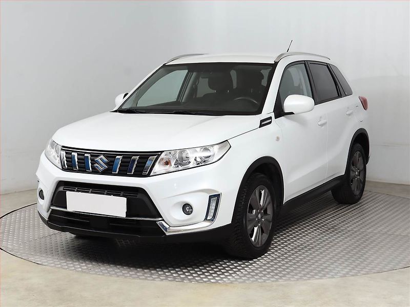 Suzuki Vitara (2019) 1.4 BoosterJet, Automat - fotka 2 z 17