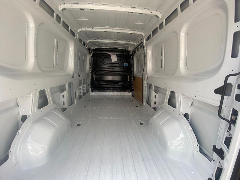 Renault Master (2026) L3H2P3 Blue dCi 150 Extra Euro - fotka 20 z 28