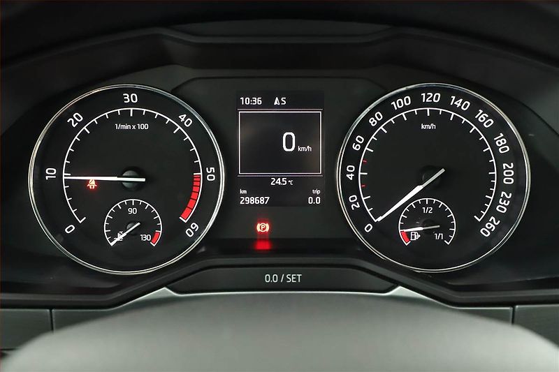 Škoda Superb (2016) 2.0 TDI 4x4, 4X4, Navi - fotka 8 z 19