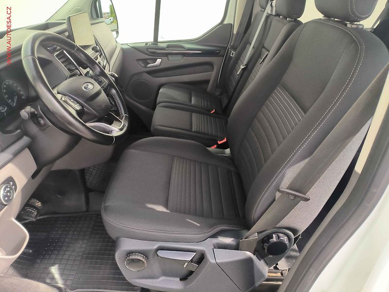 Ford Transit Custom (2021) 2.0TDCi 6míst, Limited - fotka 9 z 21