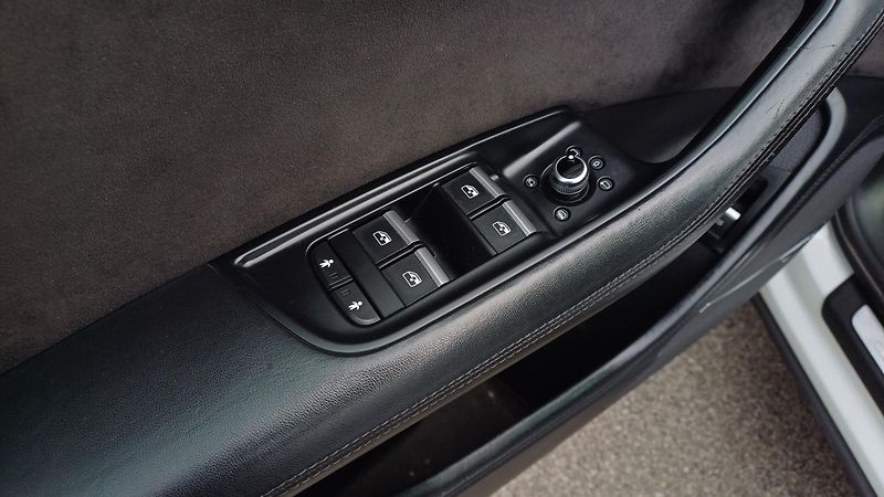 Audi SQ7 S-LINE 4.0 TDI 320kW 7míst. - fotka 24 z 50