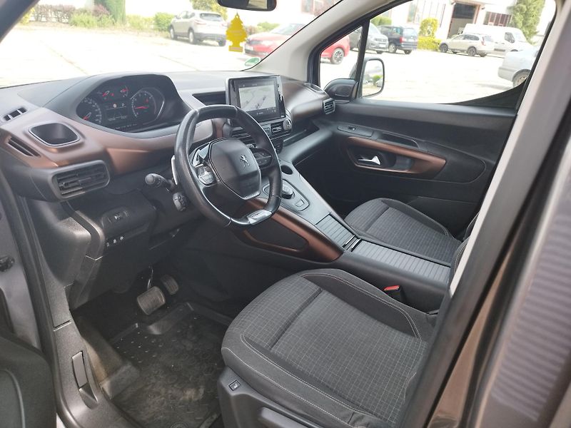 Peugeot Rifter (2019) 1.5HDI,long,volat-608 081 843 - fotka 9 z 19
