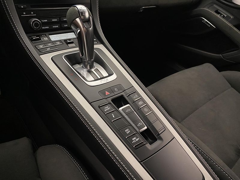 Porsche Boxster 718 SPYDER ČR 1.maj. APPROVED - fotka 23 z 44