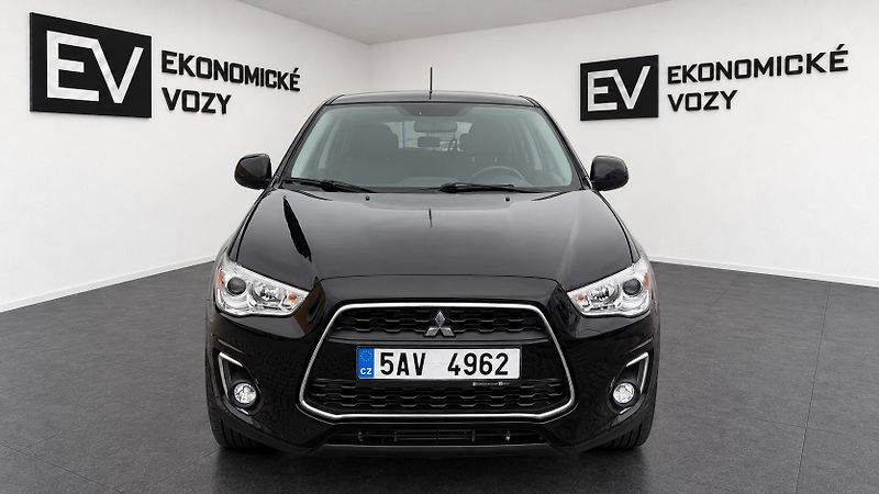 Mitsubishi ASX (2016) 1.6Di-D, ČR,4X4 - fotka 6 z 56