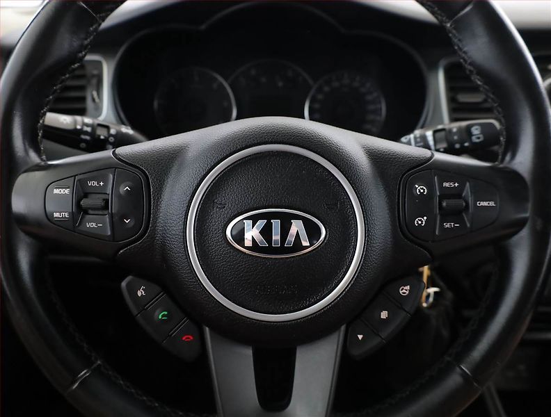 Kia Carens (2017) 1.7 CRDi, ČR,1.maj, Serv.kniha - fotka 8 z 15