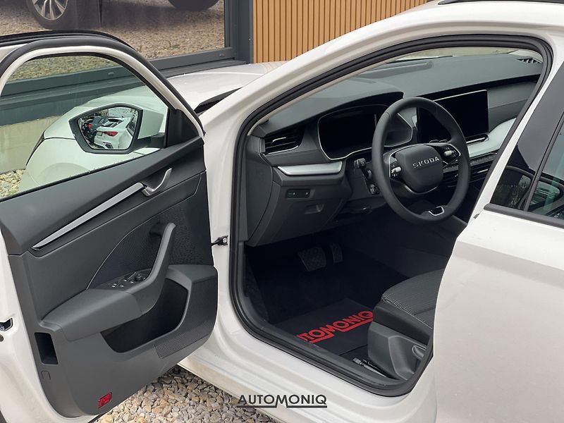 Škoda Octavia (2025) Combi 1.5 TSI DSG LED, Kamera - fotka 12 z 25