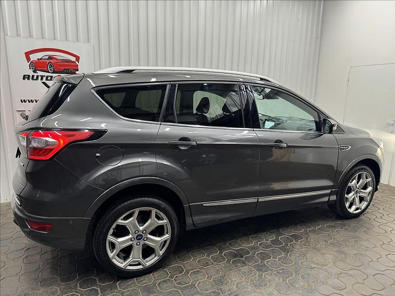 Ford Kuga 1.5EB 129kW AWD VIGNALE 2XALU - fotka 9 z 45