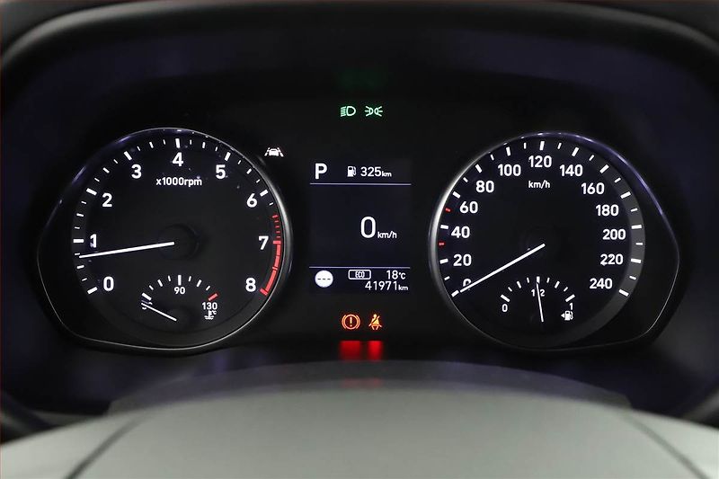 Hyundai i30 (2023) Smart 1.5 T-GDI, Automat, ČR - fotka 8 z 21