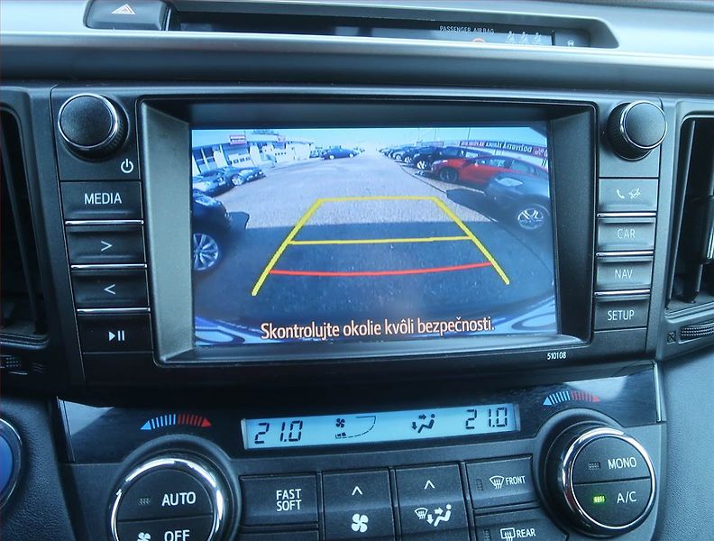 Toyota RAV4 (2018) Active 2.5 Hybrid, Automat - fotka 15 z 17
