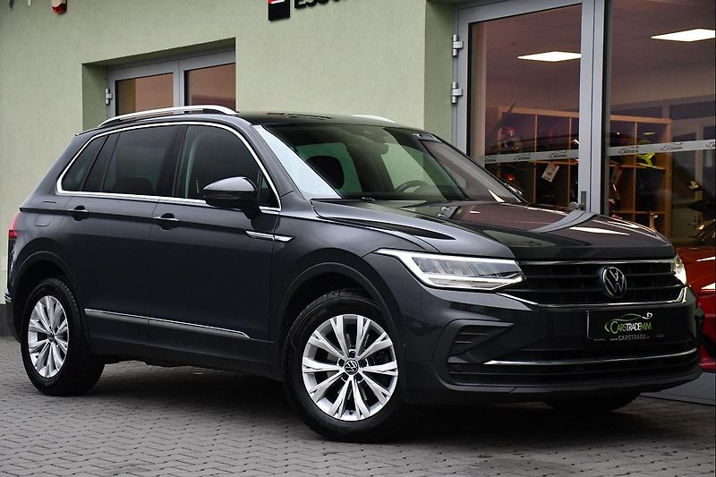 Volkswagen Tiguan 2.0TDi DSG NAVI TAŽNÉ ČR 1.M - fotka 2 z 41